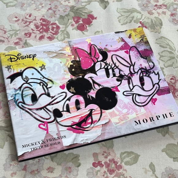 Disney Eyeshadow Palette matte and shimmer Truth Be Bold - Picture 8 of 16